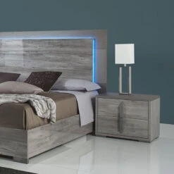 Eliana High Gloss Bedroom Collection -Housing Units Store 19448398a6d8e6d3145b77fee8a3cbde