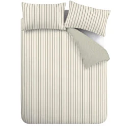 Hampton Stripe Green Bedding Collection -Housing Units Store 20e56042b492b2c9c09772aabb273b9f