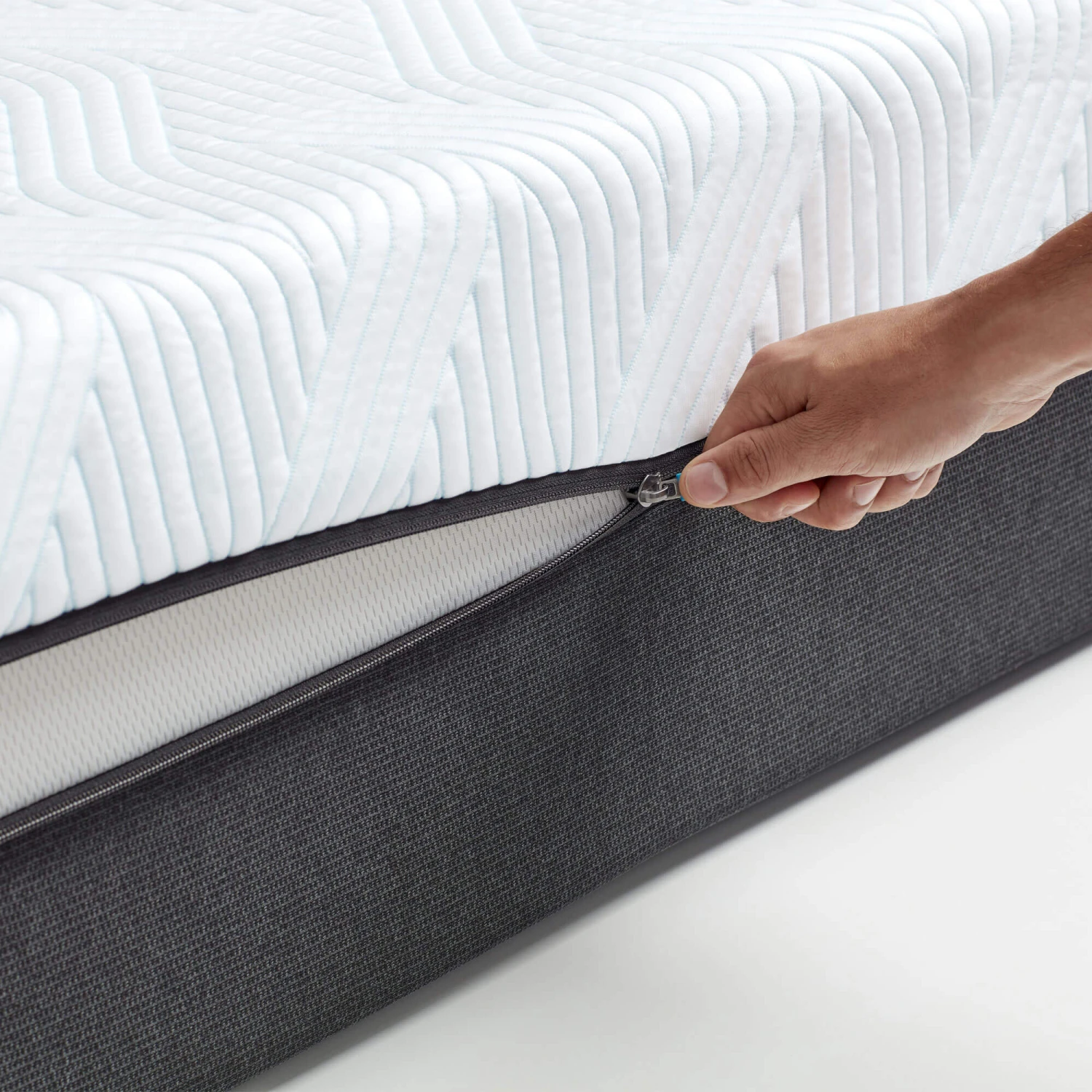 TEMPUR Pro® Plus SmartCool™ 135cm Double Soft Mattress 6 TEMPUR Pro® Plus SmartCool™ 135cm Double Soft Mattress - Image 5