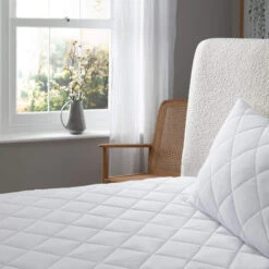 The Fine Bedding Company Superking Anti Allergy Mattress Protector 8 The Fine Bedding Company Superking Anti Allergy Mattress Protector -Housing Units Store 470d9691ed75e736f279b3df71786509