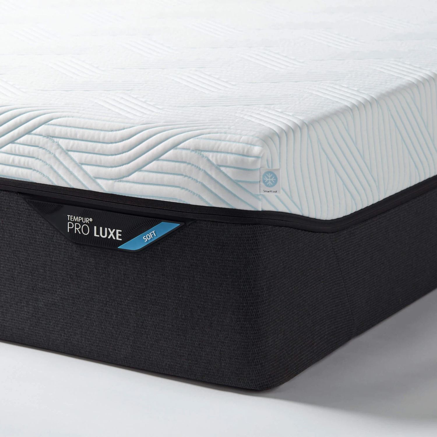 TEMPUR Pro® Luxe SmartCool™ 180cm Superking Soft Mattress 6 TEMPUR Pro® Luxe SmartCool™ 180cm Superking Soft Mattress - Image 4