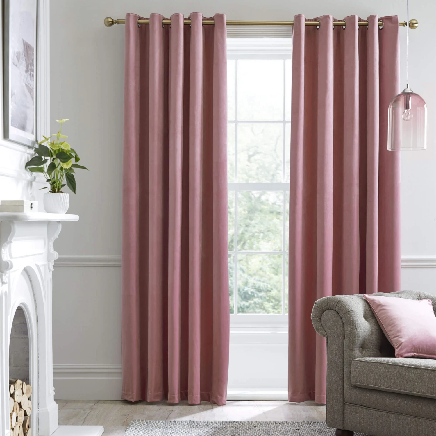 Laurence Llewelyn-Bowen Montrose Blush Blackout Eyelet Curtain Collection 3 Laurence Llewelyn-Bowen Montrose Blush Blackout Eyelet Curtain Collection