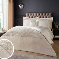 Catherine Lansfield Deco Sequin Champagne Kingsize Duvet Set 15 Catherine Lansfield Deco Sequin Champagne Kingsize Duvet Set -Housing Units Store 76c57c95738745d117a776a0022f73de 1
