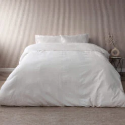 Belledorm Waffle Stripe Vanilla Single Duvet Set