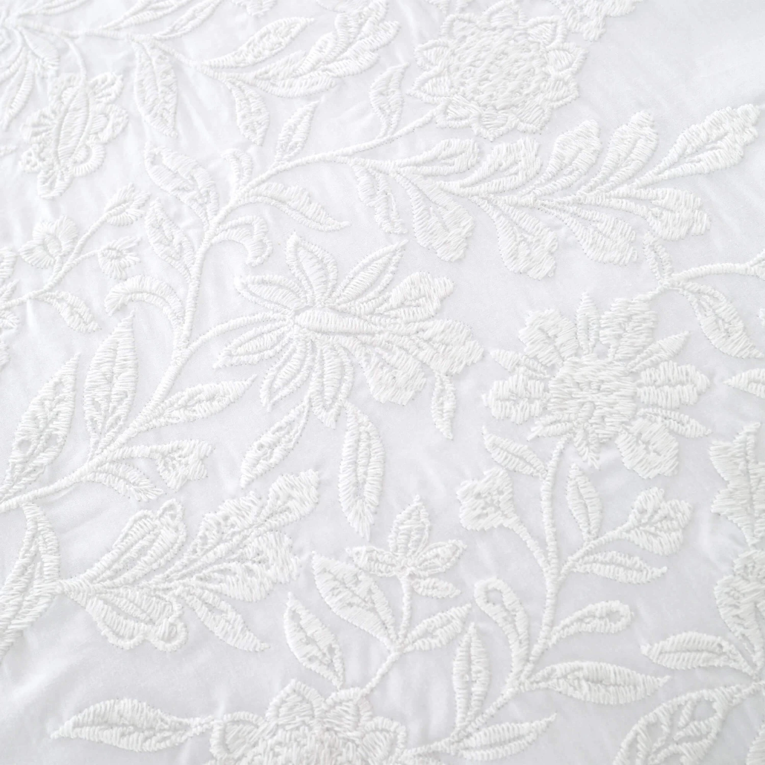 Embroidery Floral White Bedding Collection 7 Embroidery Floral White Bedding Collection - Image 5