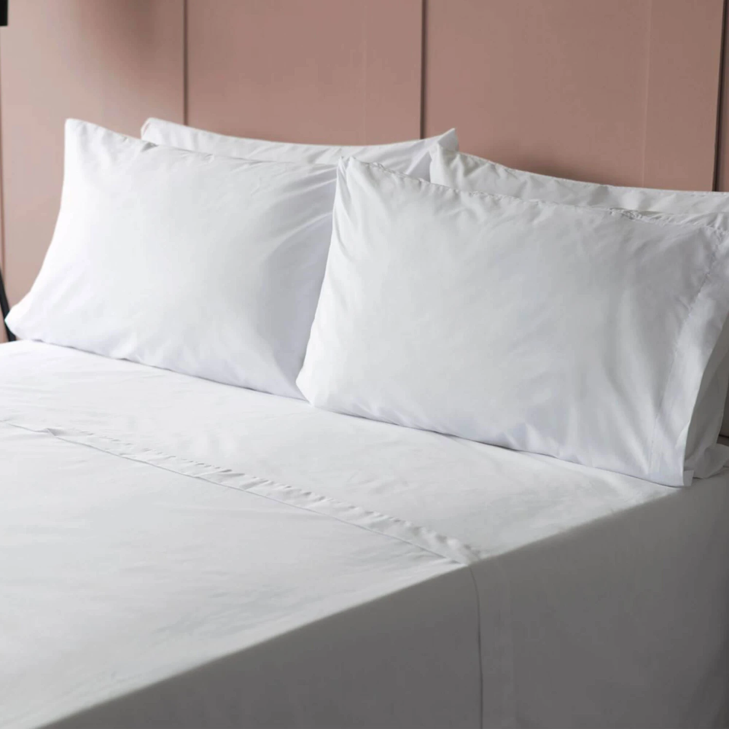 Belledorm White Pillowcase Pack Of 4 5 Belledorm White Pillowcase Pack Of 4 - Image 3