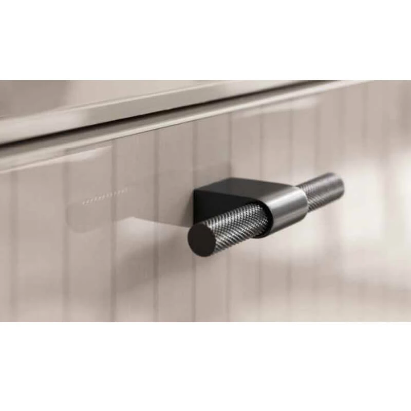 Caren High Gloss Pearl Line 6 Drawer Dresser 4 Caren High Gloss Pearl Line 6 Drawer Dresser - Image 2