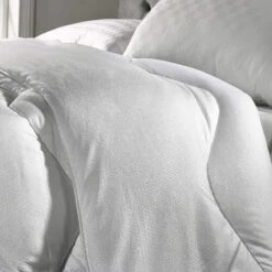 Fine Bedding Company Breathe 4.5 Tog Duvet Collection -Housing Units Store ac0358eb2f9256da5fa54782b546d8fb 1
