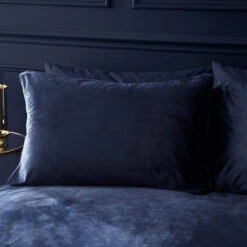 Catherine Lansfield Kingsley Matt Velvet Navy Double Duvet Set -Housing Units Store b1c69cd9fa310374d96b08ee5f4ce94b 1