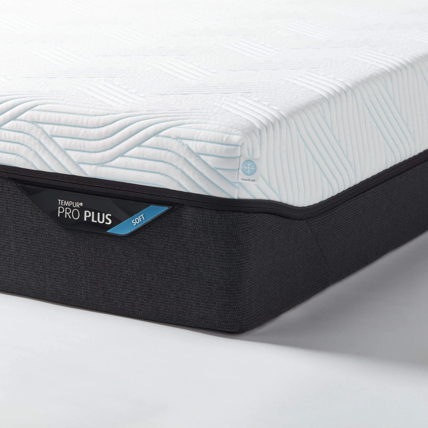 TEMPUR Pro® Plus SmartCool™ 135cm Double Soft Mattress 5 TEMPUR Pro® Plus SmartCool™ 135cm Double Soft Mattress - Image 4