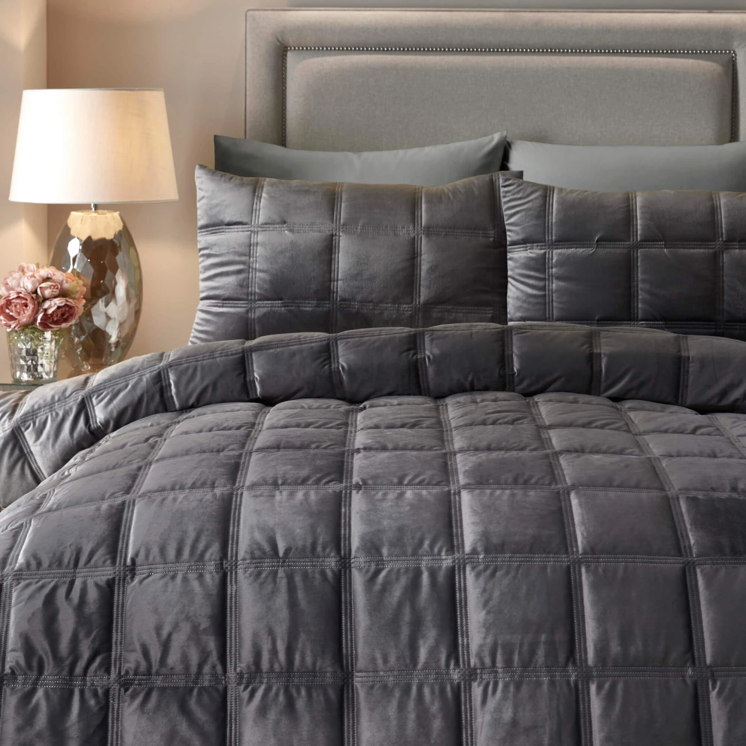 Soiree Brighton Square Slate Kingsize Duvet Set 4 Soiree Brighton Square Slate Kingsize Duvet Set - Image 2