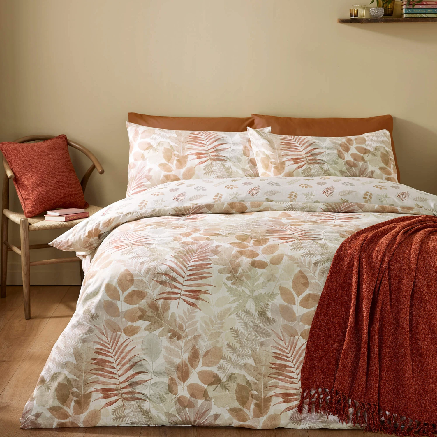 Catherine Lansfield Autumn Leaves Natural Kingsize Duvet Set 8 Catherine Lansfield Autumn Leaves Natural Kingsize Duvet Set - Image 6