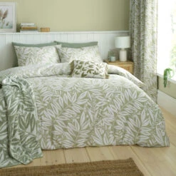 Catherine Lansfield Sorrel Leaf Green Kingsize Duvet Set -Housing Units Store e0c8e0077d7ab2e0e4491b7a8943a0b9