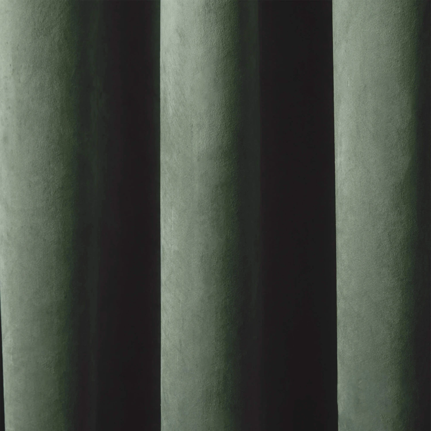 Laurence Llewelyn-Bowen Montrose Bottle Green Blackout Eyelet 90" X 72" Curtains 5 Laurence Llewelyn-Bowen Montrose Bottle Green Blackout Eyelet 90" X 72" Curtains - Image 3