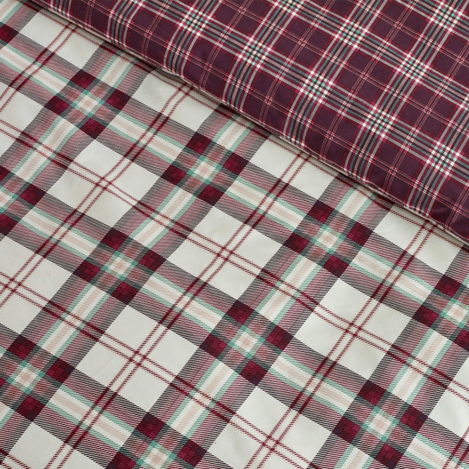 Catherine Lansfield Kelso Check Burgundy Single Duvet Set 7 Catherine Lansfield Kelso Check Burgundy Single Duvet Set - Image 5